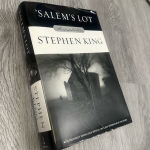 Stephen King Salem's Lot Illustrated Edition HC DJ 1st Edition/ 1st Print HTF
